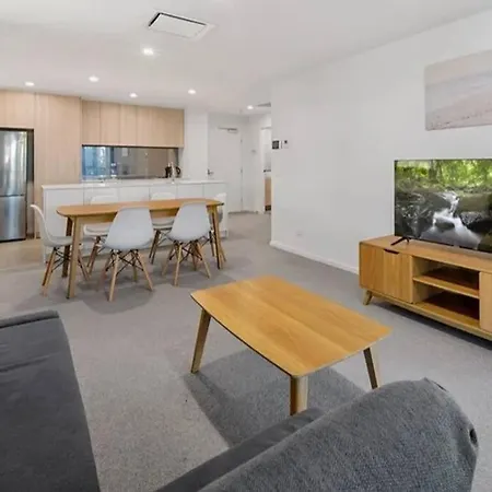 Embark Luxe 2Br 2Bath Apartment In Lynham 1 Secure Carpark Wifi Canberra Exterior photo