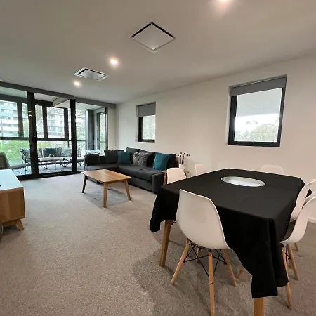 Embark Luxe 2Br 2Bath Apartment In Lynham 1 Secure Carpark Wifi Canberra Exterior photo
