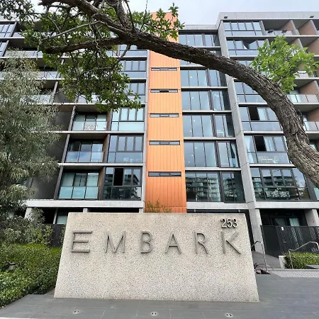Embark Luxe 2Br 2Bath Apartment In Lynham 1 Secure Carpark Wifi Canberra Exterior photo